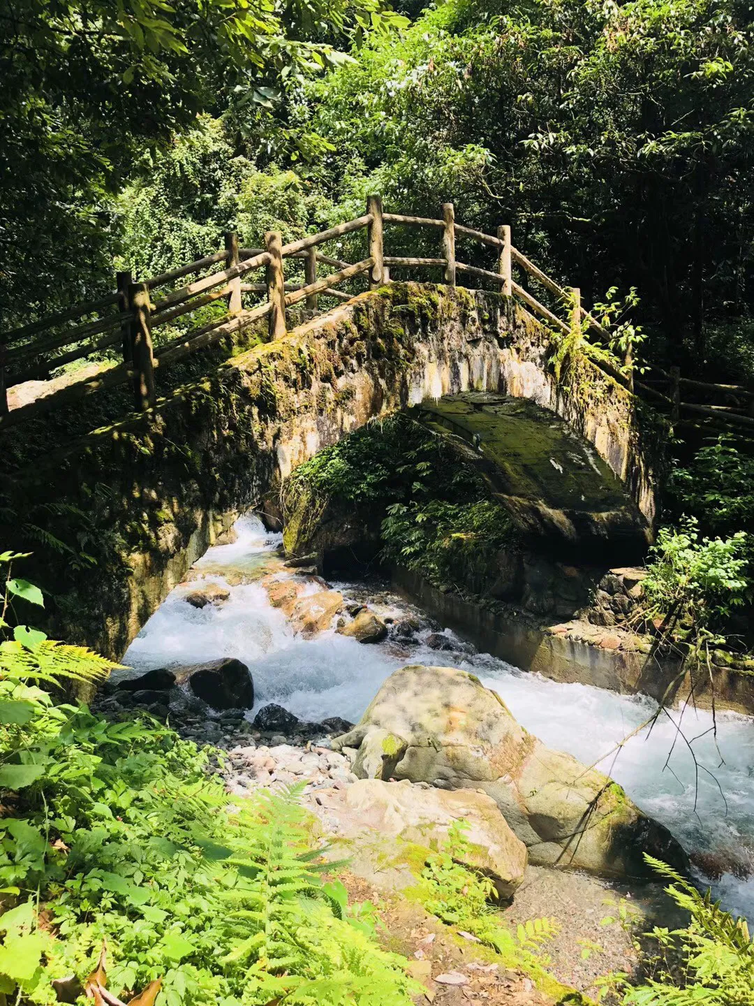 专注于知识分享的空调主卧的线从哪里来的啊空调插座有线没有电,也找不出来从哪里来的?平台